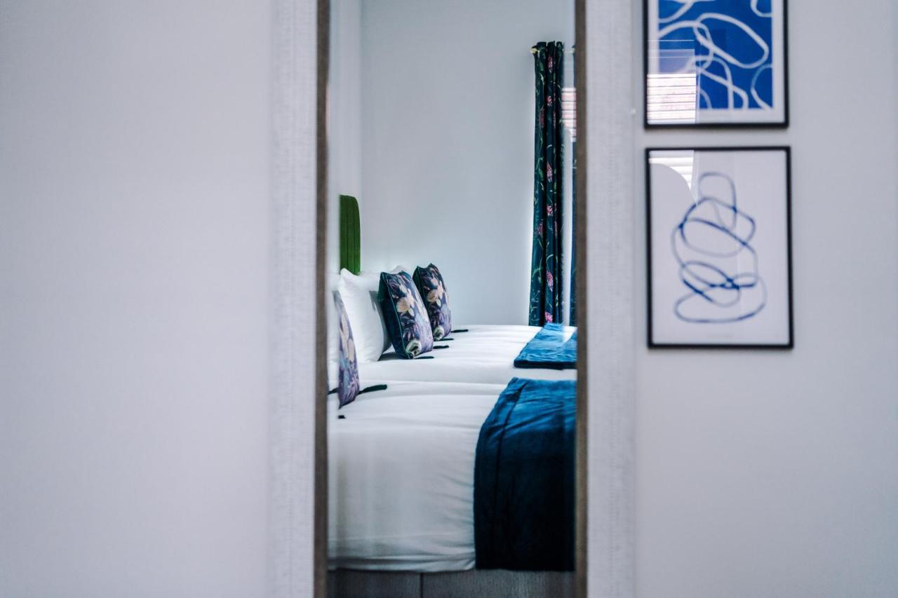 Parkview Place Serviced Apartment Ковънтри Екстериор снимка